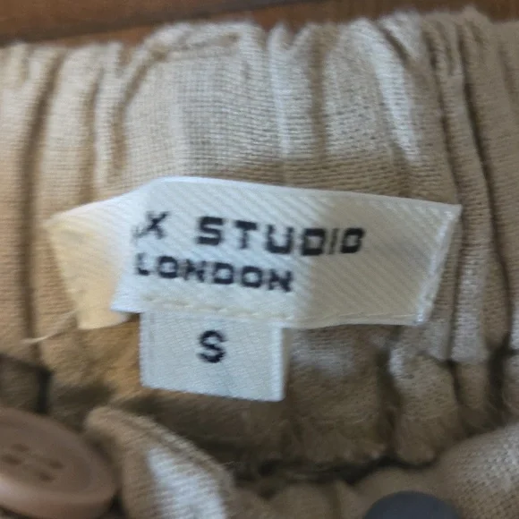 Light Beige Wide Leg Linen Pants - Picture 2 of 4